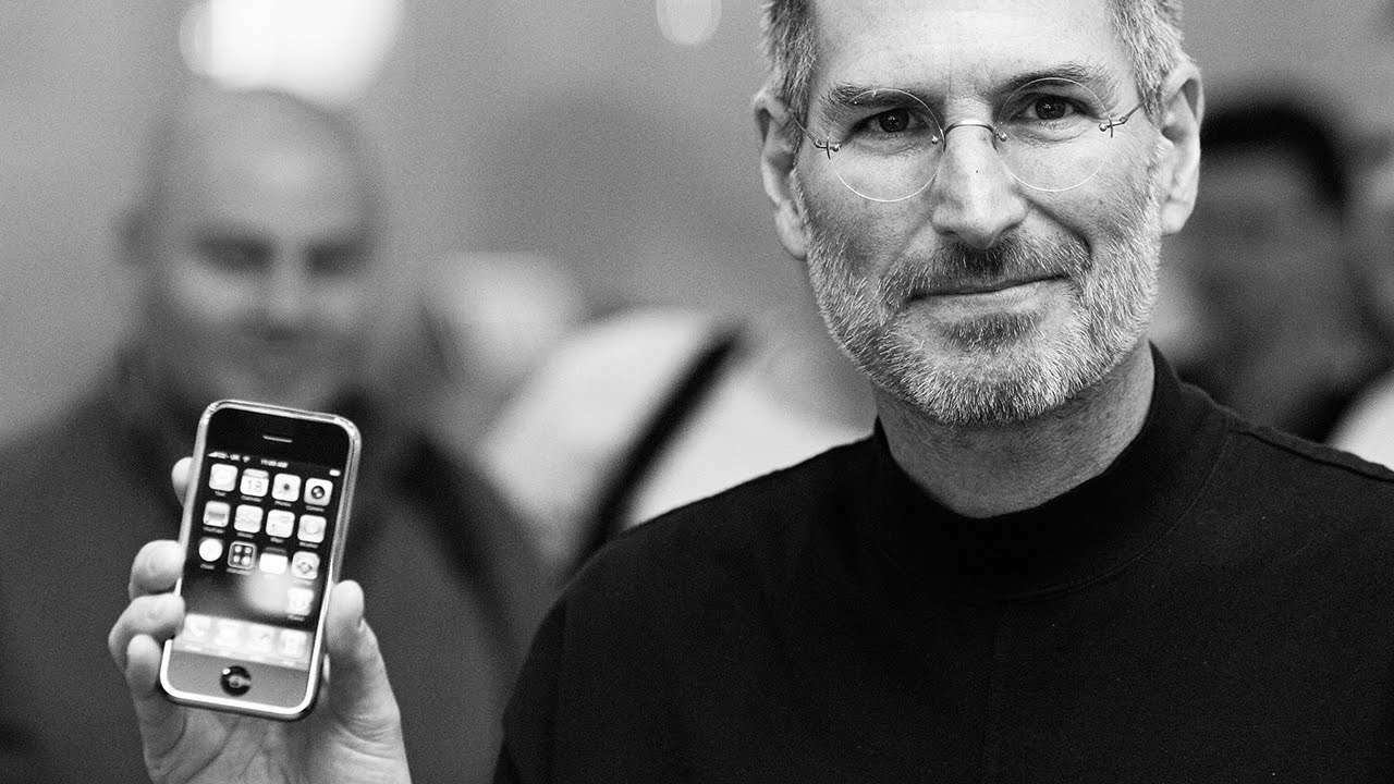 Steve Jobs: "Připraveni bourat zdi, stavět mosty." - icoola.cz - fotografie 1 